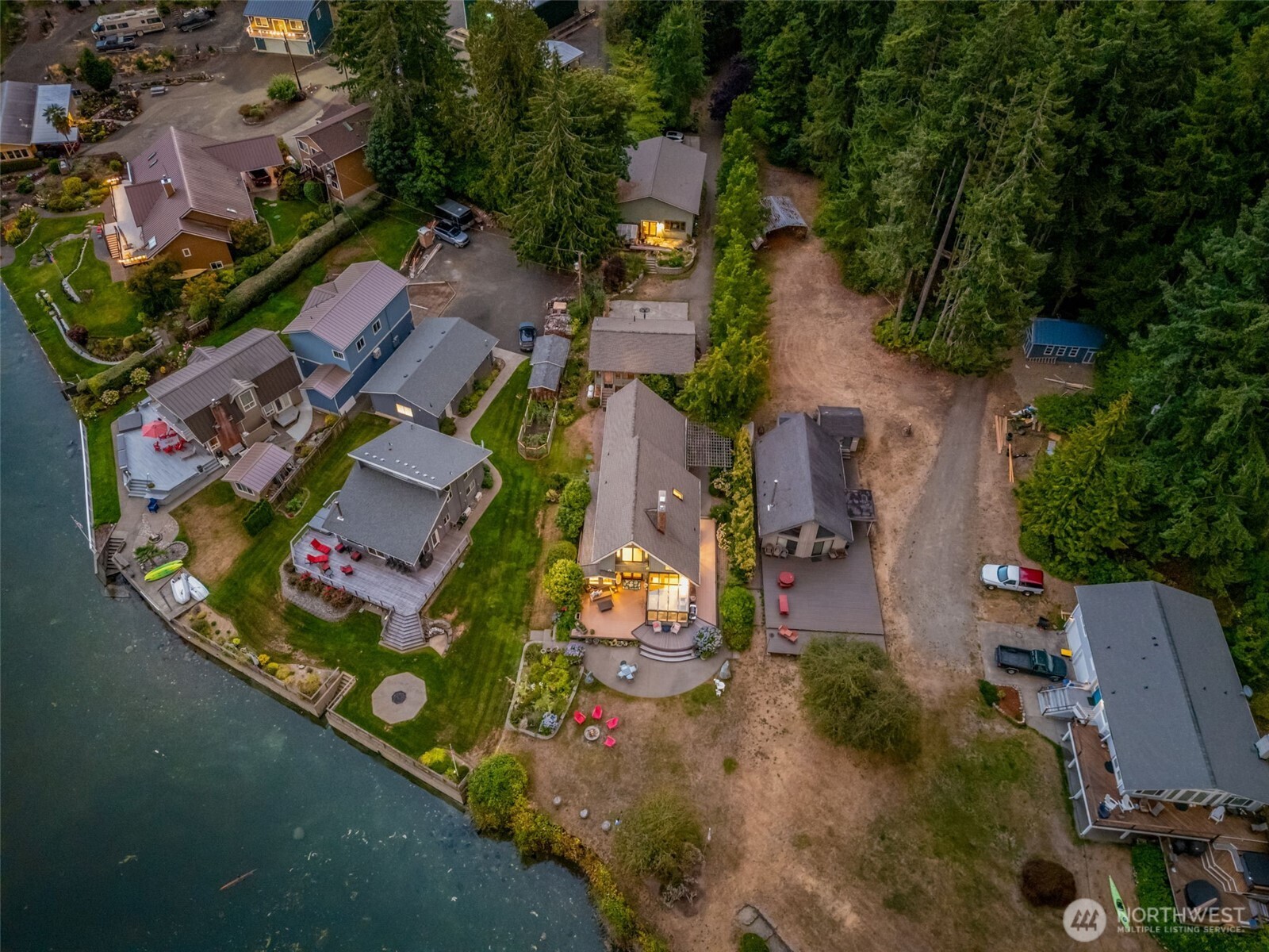 171 E Okonek Road