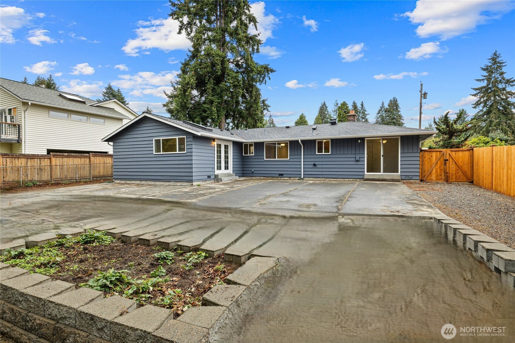 730 Woodland Way