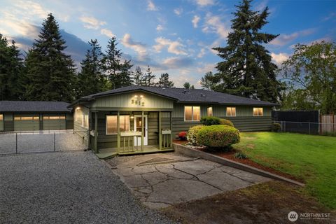 Photo of 3512 104th Street E, Tacoma, WA 98446 (MLS # 2527328)
