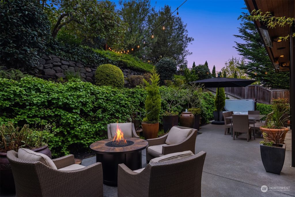 Photo of 1115 McGilvra Boulevard E, Seattle, WA 98112 (MLS # 2197736)