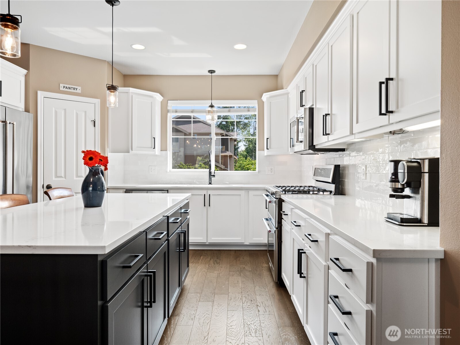 301 Chelan Place NE C2