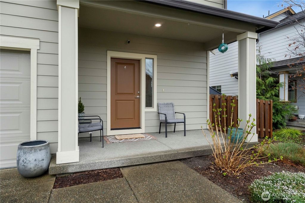 Photo of 329 S Spruce Street, Buckley, WA 98321 (MLS # 2477559)