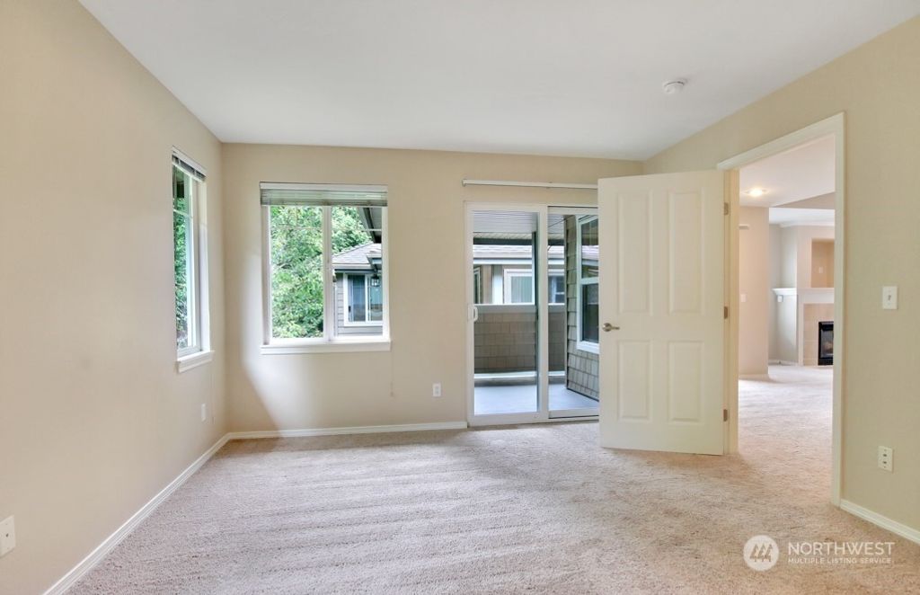 listing image 9362581693871963268