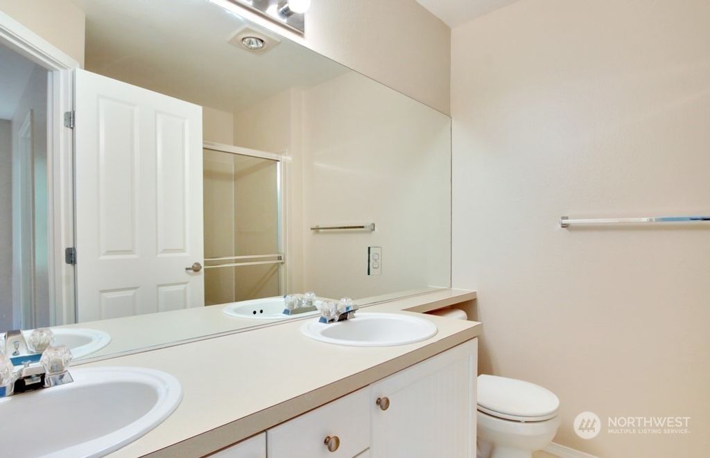 listing image 9360288984163800916
