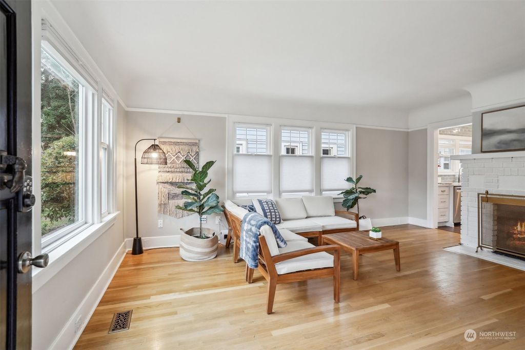 Photo of 1627 44th Avenue SW, Seattle, WA 98116 (MLS # 2322492)