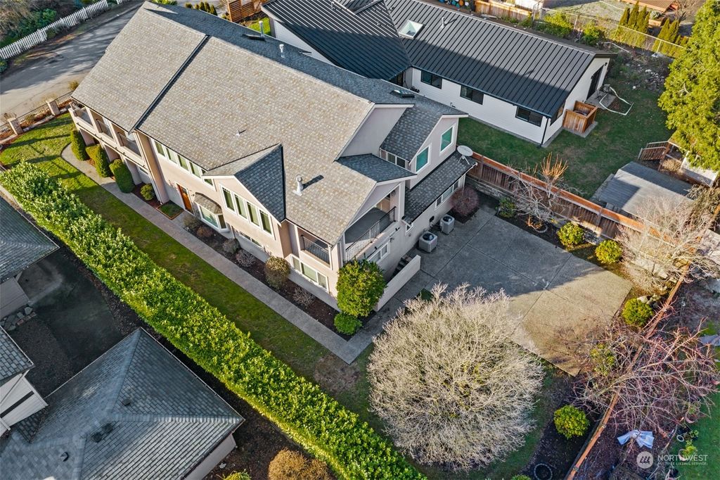 Photo of 3240 109th Avenue SE, Bellevue, WA 98004 (MLS # 2022595)