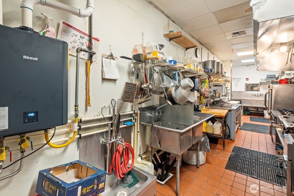 Photo of 0 0, Maple Valley, WA (MLS # 2500584)