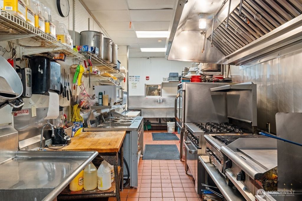 Photo of 0 0, Maple Valley, WA (MLS # 2500584)