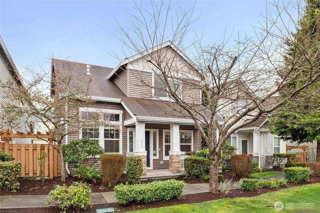 Photo of 914 67th Street SE, Auburn, WA 98092 (MLS # 2463599)