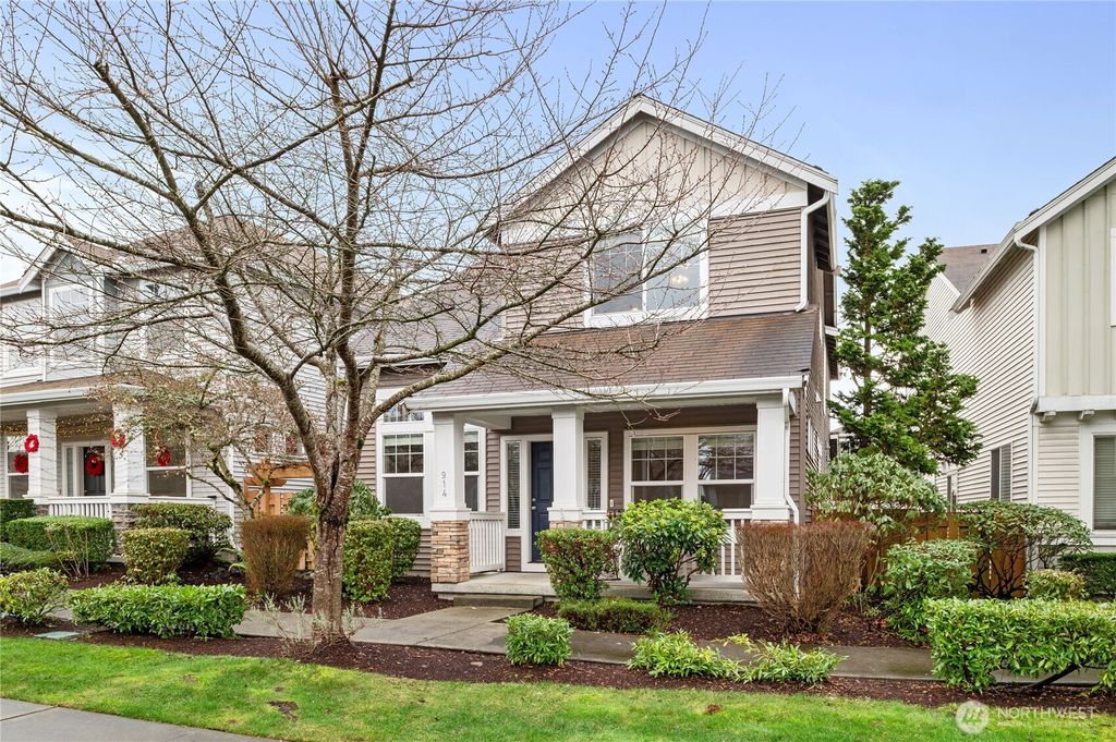 Photo of 914 67th Street SE, Auburn, WA 98092 (MLS # 2463599)