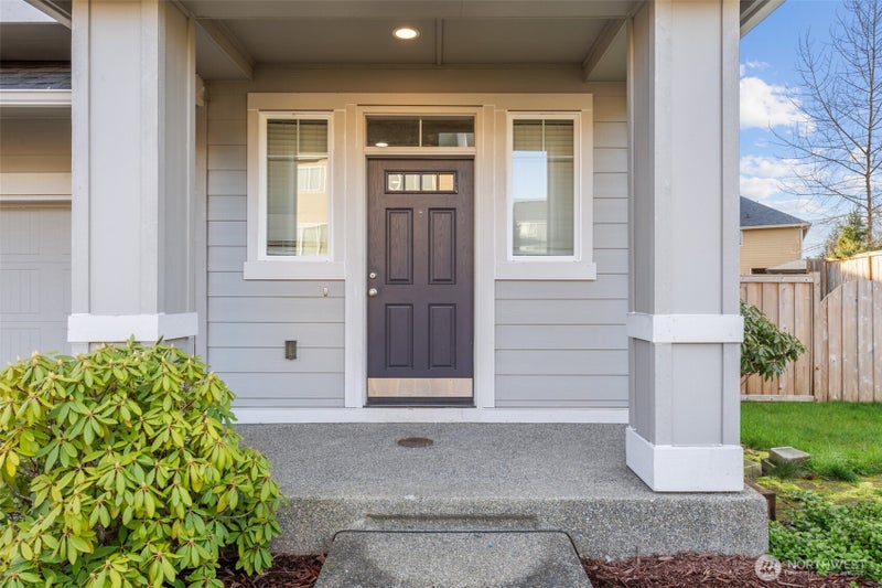 7915 165th Street Ct E 3