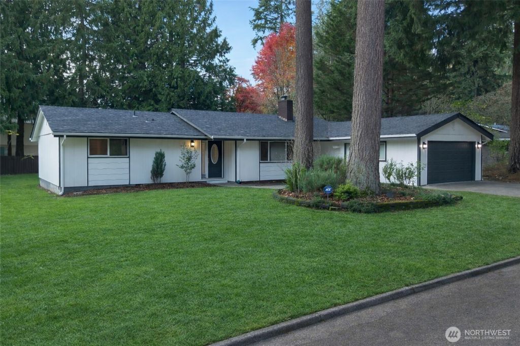 Photo of 5505 Windemere Drive SE, Olympia, WA 98501 (MLS # 2469147)