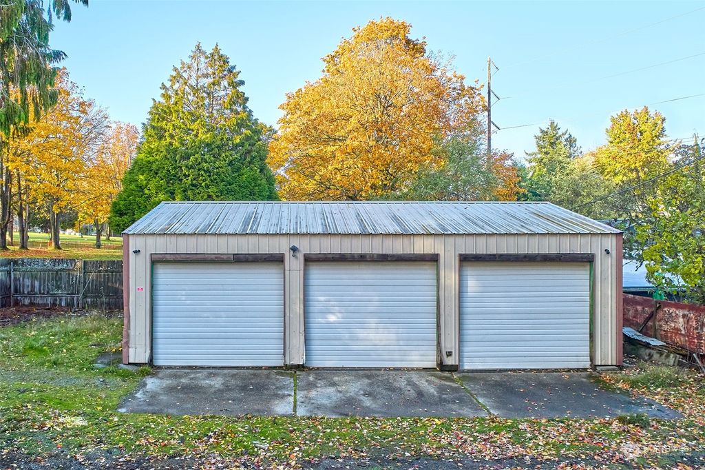 Photo of 8709 9th Avenue NW, Seattle, WA 98117 (MLS # 2178097)