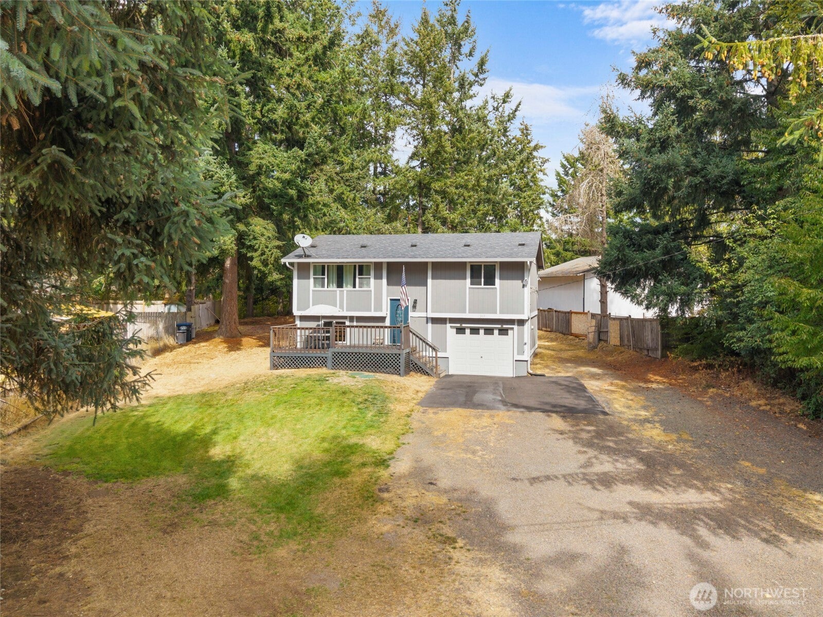 203 W Seattle Street