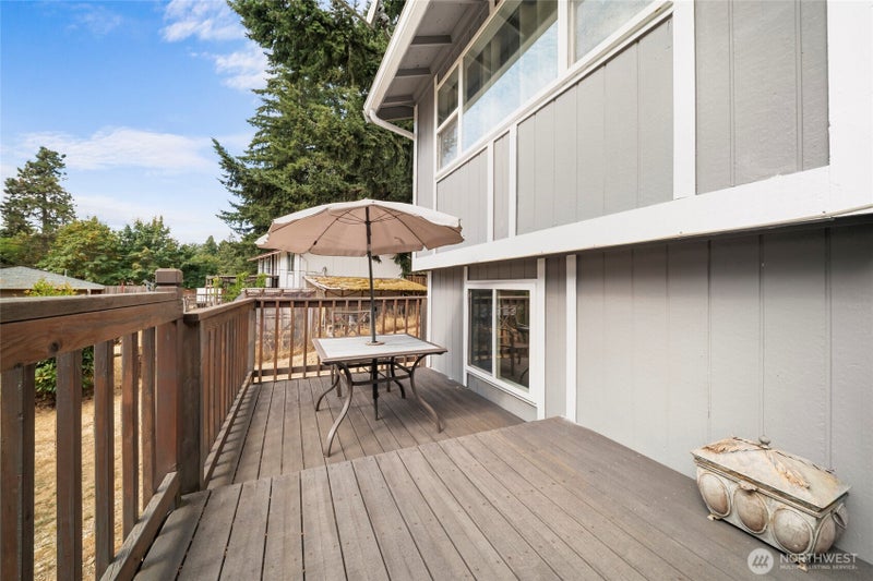 203 W Seattle Street