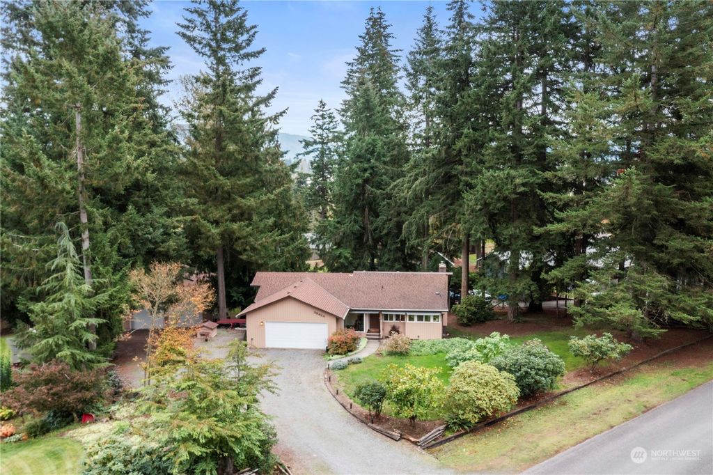 Photo of 39424 258th Avenue SE, Enumclaw, WA 98022 (MLS # 2302031)