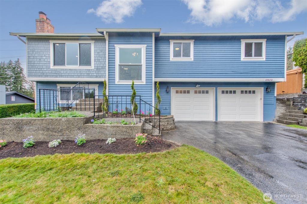 Photo of 23610 39th Place W, Brier, WA 98036 (MLS # 2347190)