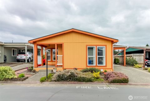 Photo of 27470 149th Avenue SE #51, Kent, WA 98042 (MLS # 2499194)
