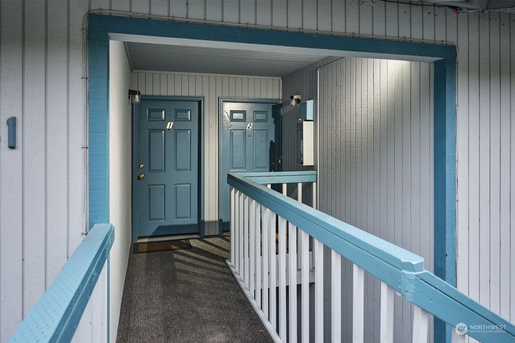 Photo of 28641 16th Avenue S, Federal Way, WA 98003 (MLS # 2038539)