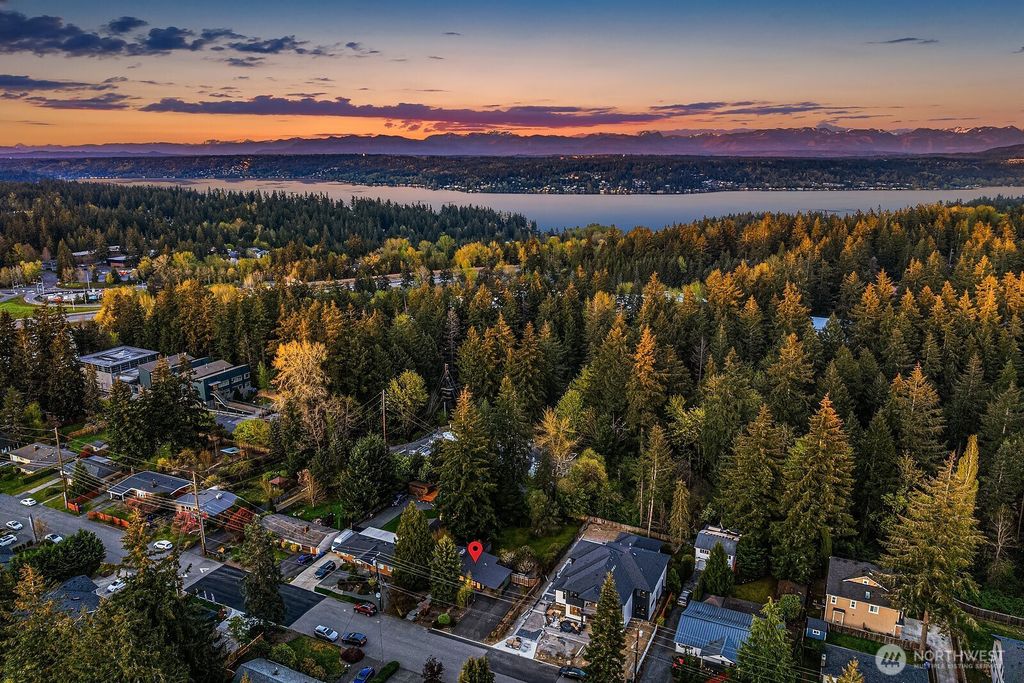 Photo of 4020 156th Avenue SE, Bellevue, WA 98006 (MLS # 2364191)