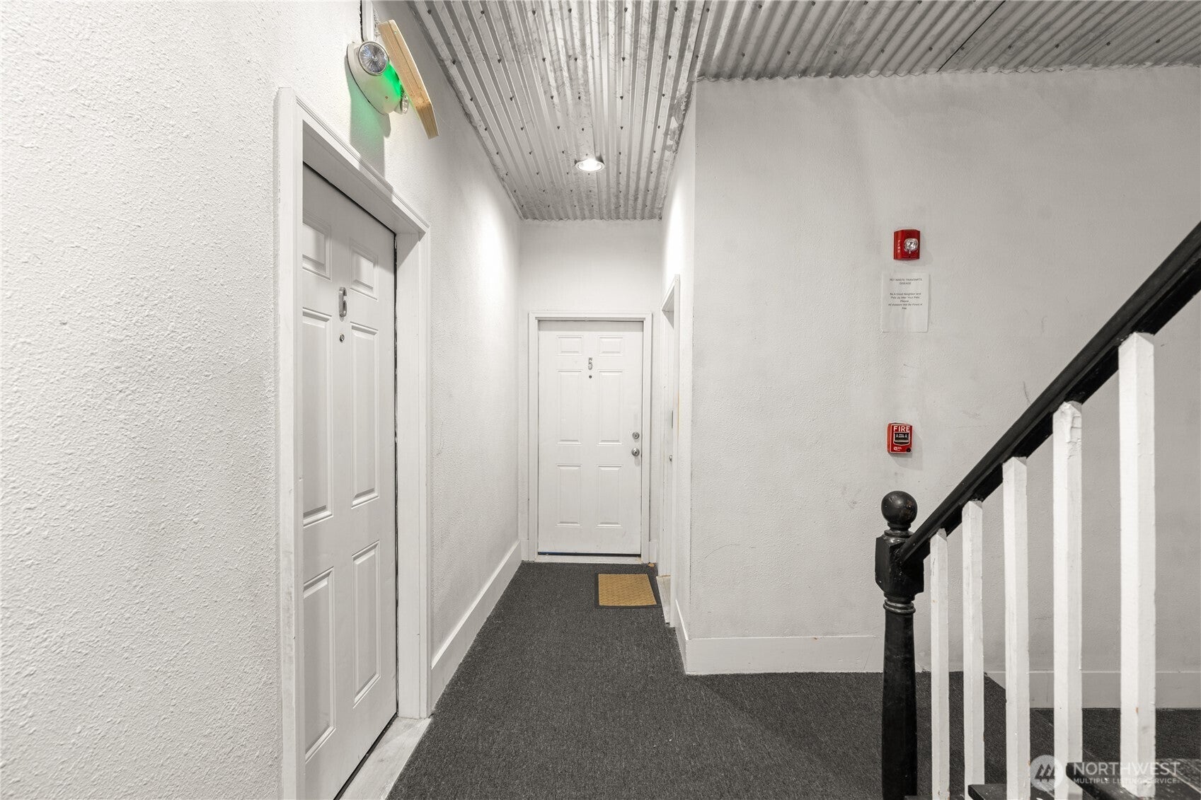 220 W 4th Street