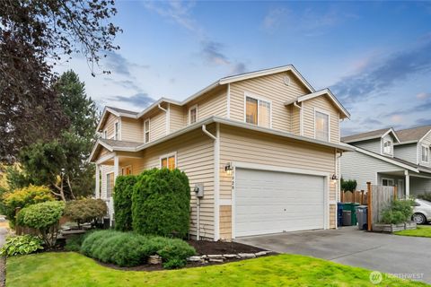 Photo of 17928 15th Avenue W, Lynnwood, WA 98037 (MLS # 2440879)