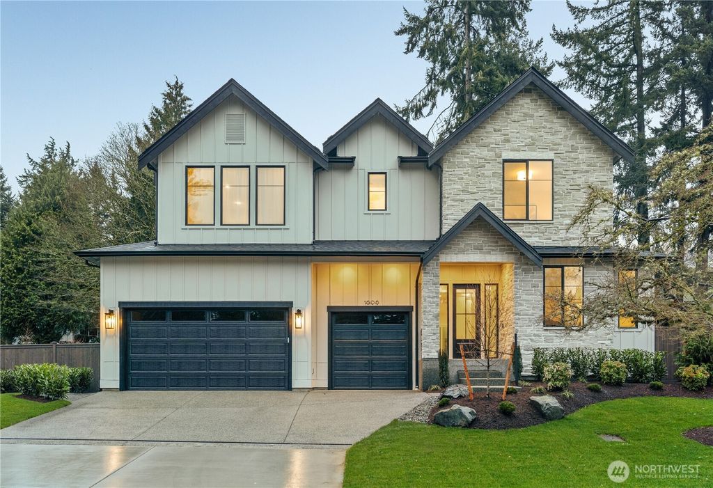 Photo of 1606 146th Avenue SE, Bellevue, WA 98007 (MLS # 2492040)