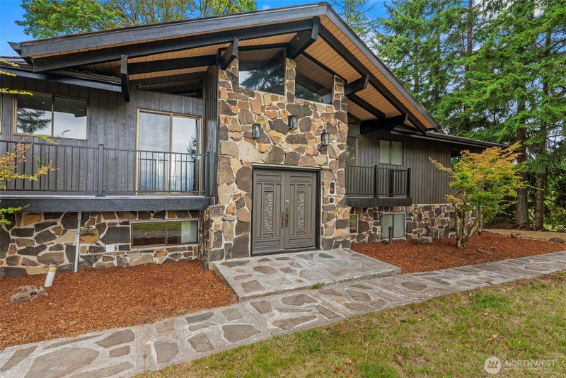 816 Si Town Road