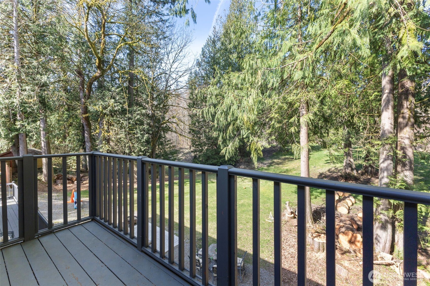 Maple Valley, Washington, 98038, United States, 4 Bedrooms Bedrooms, ,4 BathroomsBathrooms,Residential,Active,2034293