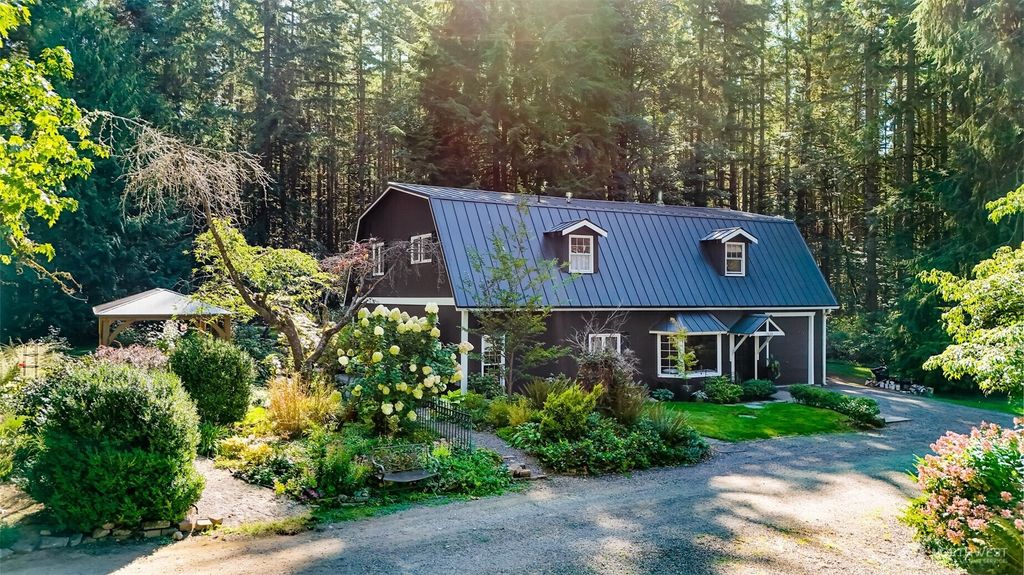 Photo of 13606 342nd Avenue NE, Duvall, WA 98019 (MLS # 2440249)