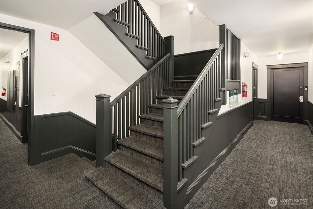 Photo of 2132 5th Avenue #008, Seattle, WA 98121 (MLS # 2500494)