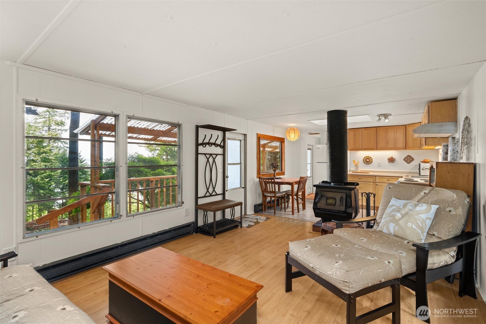 1059 Island Drive