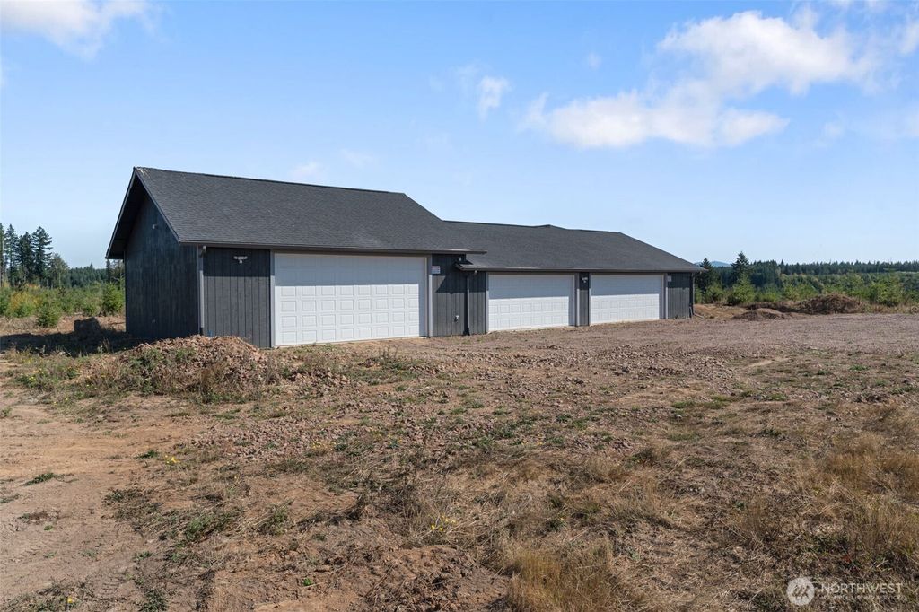 Photo of 158 Macomber Road W, Chehalis, WA 98532 (MLS # 2472291)