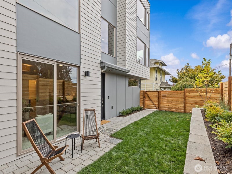 307 NW 52nd Street