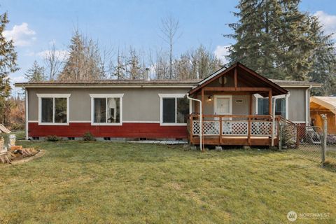 Photo of 9615 115th Avenue NE, Lake Stevens, WA 98258 (MLS # 2476853)