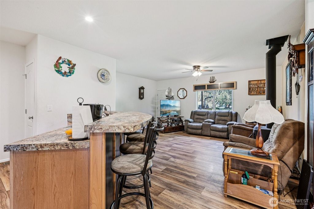 Photo of 9615 115th Avenue NE, Lake Stevens, WA 98258 (MLS # 2476853)