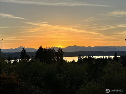 Photo of 144 NE Clearview Lane, Bremerton, WA 98310 (MLS # 2569766)