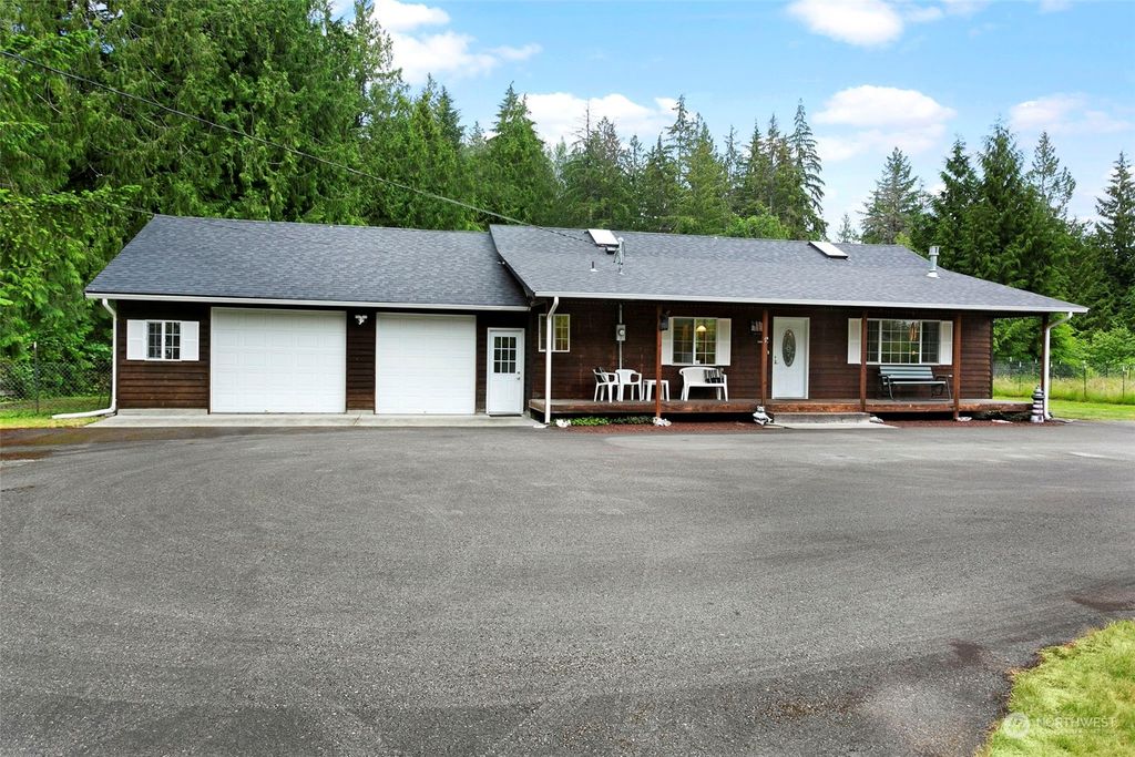 Photo of 13105 94th Street NE, Lake Stevens, WA 98258 (MLS # 2129666)