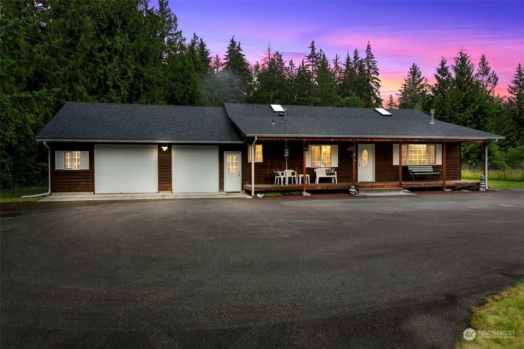 Photo of 13105 94th Street NE, Lake Stevens, WA 98258 (MLS # 2129666)