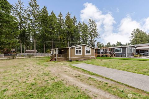 Photo of 3371 SE Bielmeier Road #33, Port Orchard, WA 98367 (MLS # 2447526)
