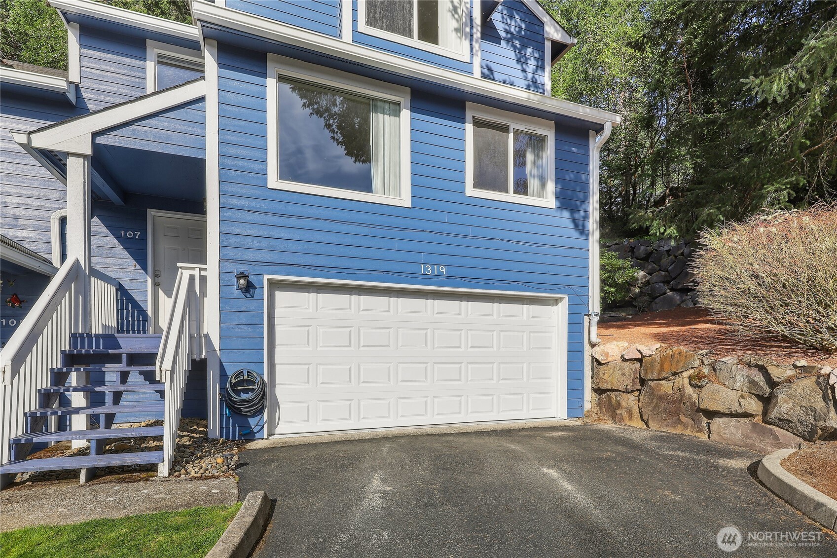 1319 NW Slate Lane 107