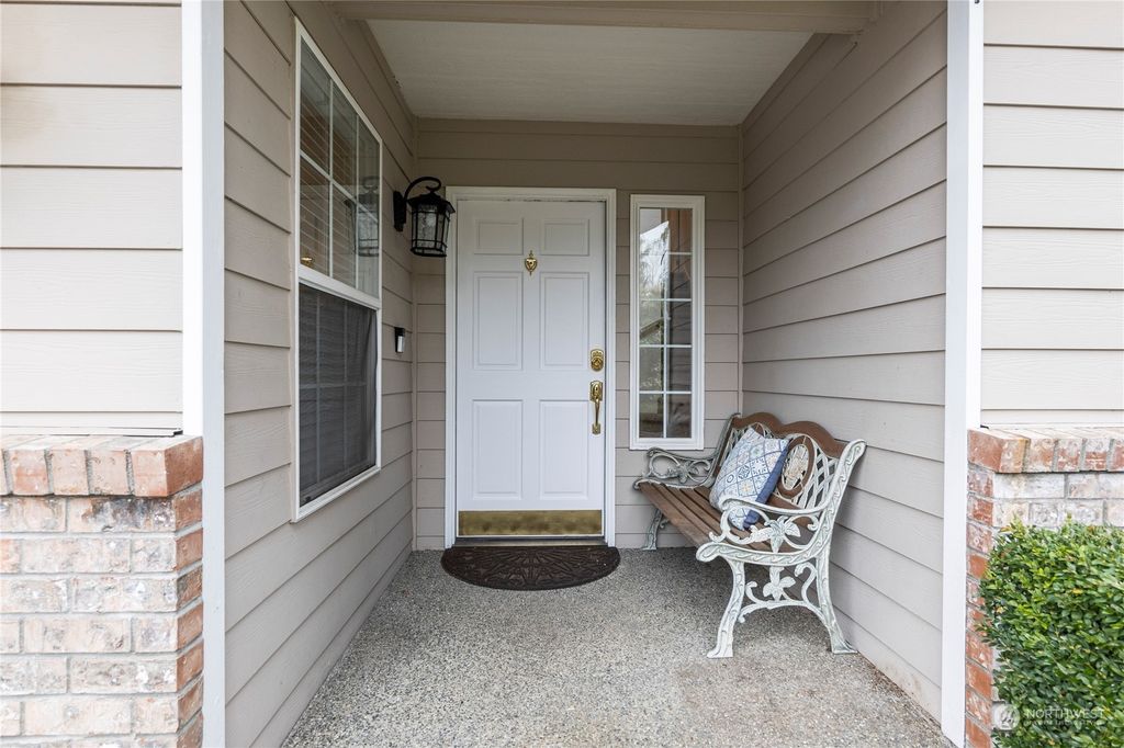Photo of 7322 78th Drive NE, Marysville, WA 98270 (MLS # 2040020)
