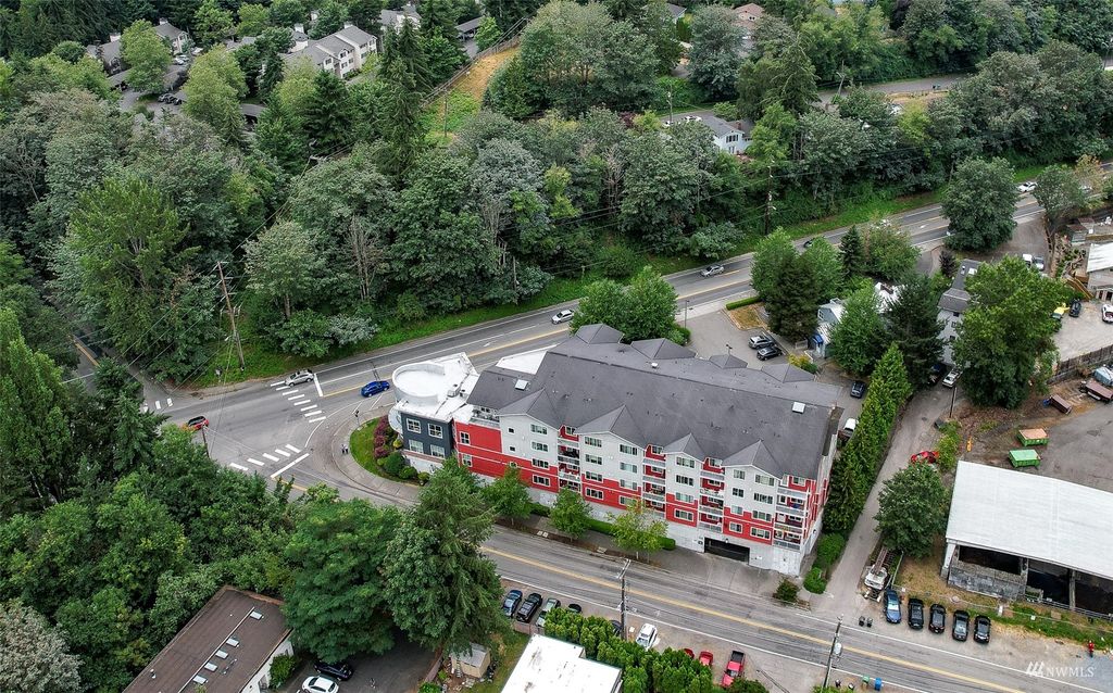 Photo of 19500 Ballinger Way NE #207, Shoreline, WA 98155 (MLS # 1980456)