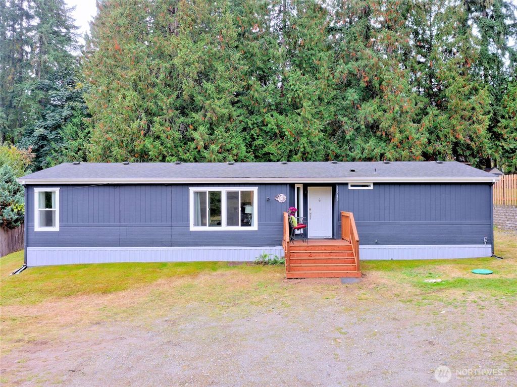 Photo of 19035 SE 163rd Street, Renton, WA 98058 (MLS # 2442799)