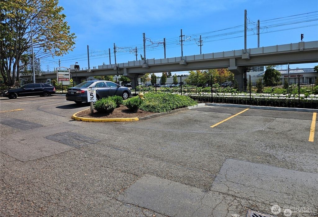 Photo of 2522 S 317th Street #307, Federal Way, WA 98003 (MLS # 2421009)