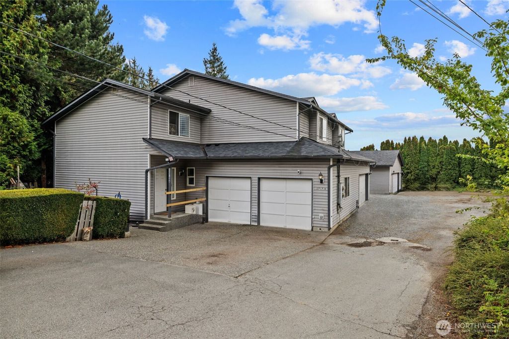 Photo of 12315 Alexander Road, Everett, WA 98204 (MLS # 2447334)