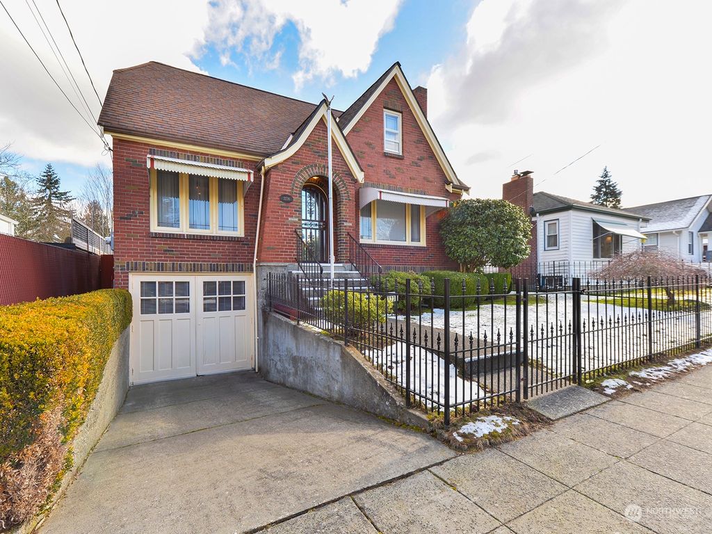 Photo of 3236 39th Avenue SW, Seattle, WA 98116 (MLS # 2330366)