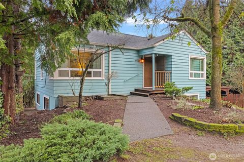 Photo of 9222 3rd Avenue SW, Seattle, WA 98106 (MLS # 2465778)