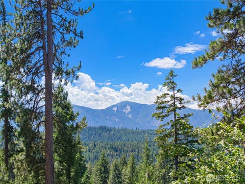 Photo of 4 Red Sky Way, Cle Elum, WA 98922 (MLS # 2549139)