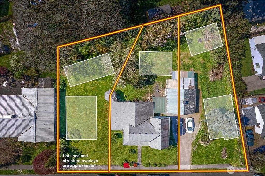 Photo of 1039 Park Street, Woodland, WA 98674 (MLS # 2512049)